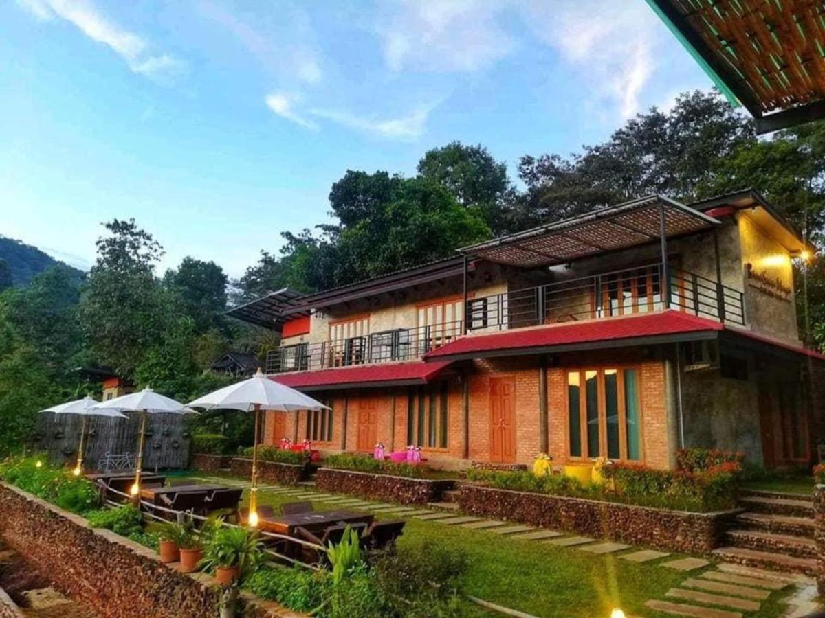 Bann Suan Maya Mae Rim Exteriör bild