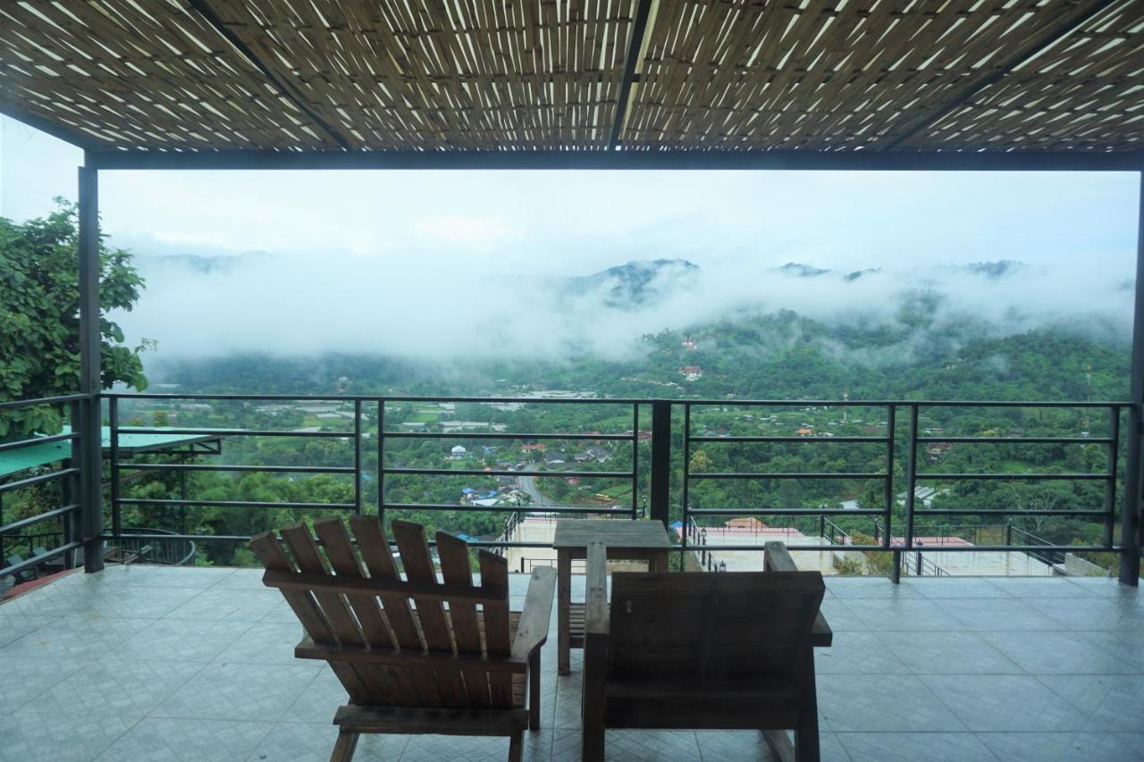 Bann Suan Maya Mae Rim Exteriör bild