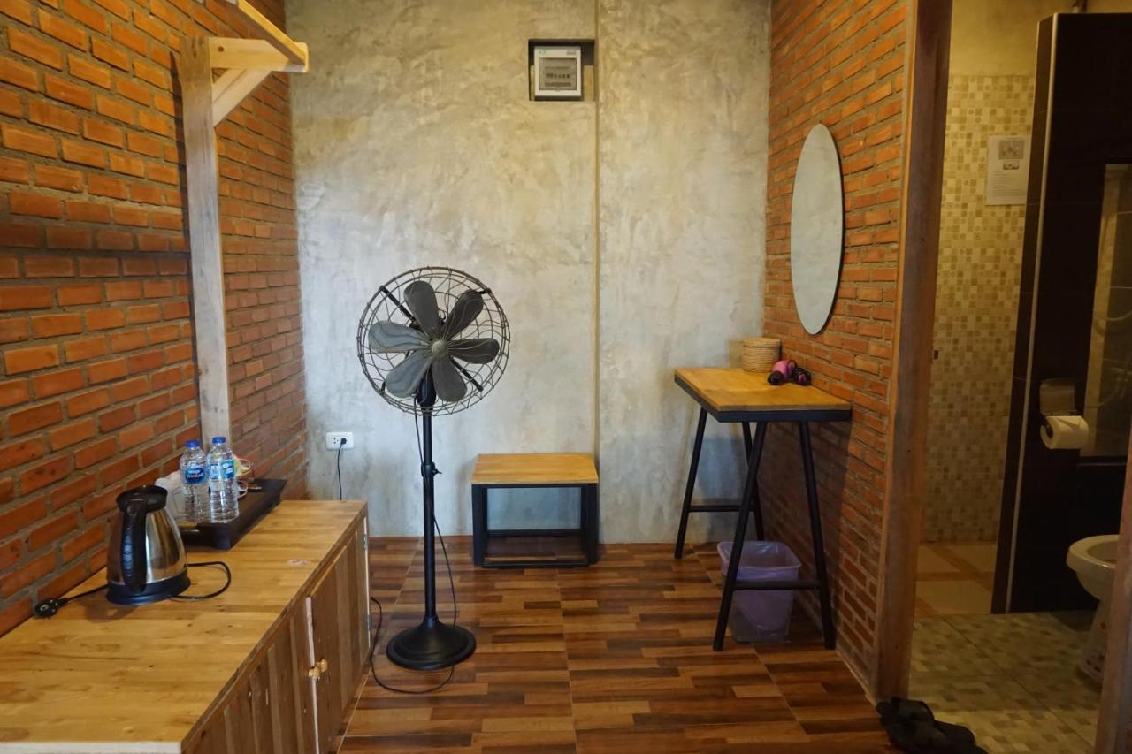 Bann Suan Maya Mae Rim Exteriör bild