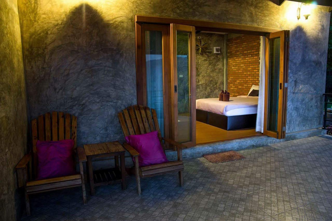 Bann Suan Maya Mae Rim Exteriör bild